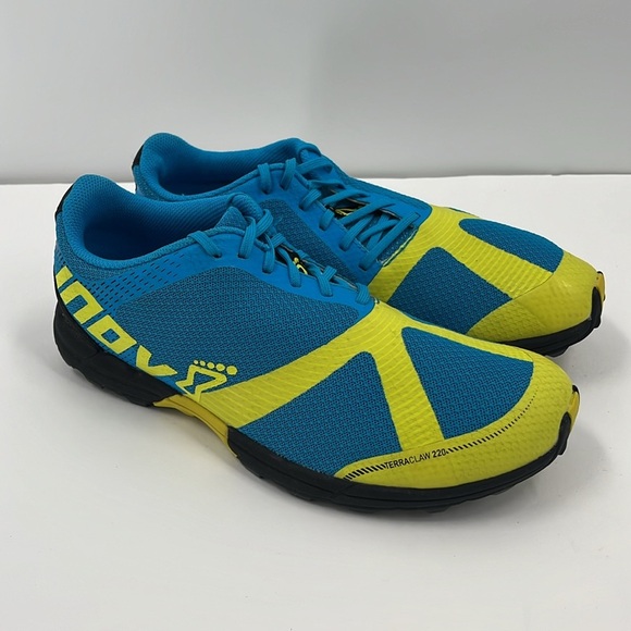 Inov-8 Men´s Terraclaw 220 Trail Runner Ray Wrap...